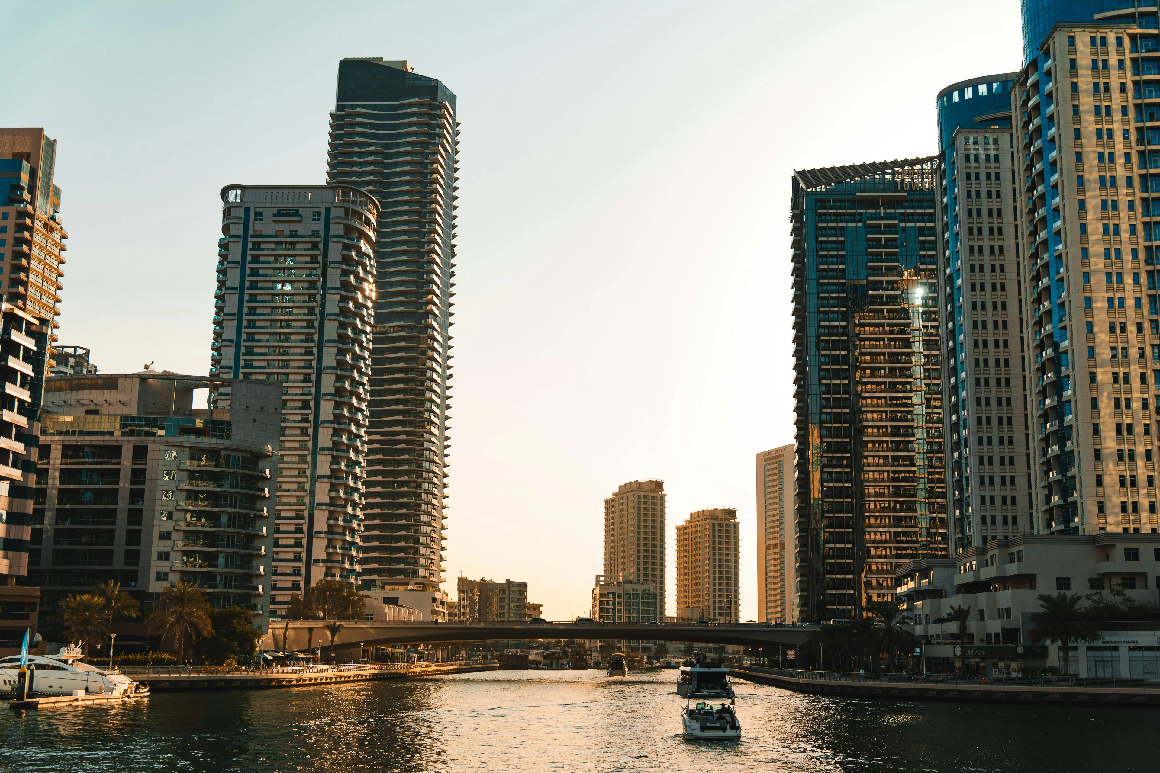 Dubai real estate and modern properties